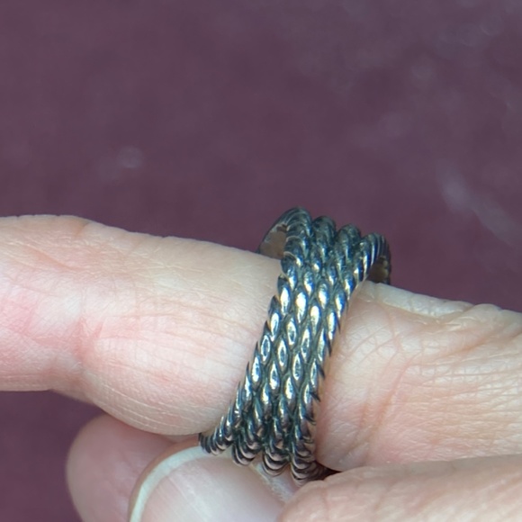 Authentic David Yurman ring - Picture 2 of 4